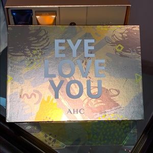 NWT AHC Ultimate Eye Cream for Face Revit Kit